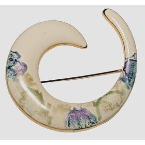 RARE Vintage 80s Gold Tone Ivory Watercolor Floral Brooch Light Nostalgic Design